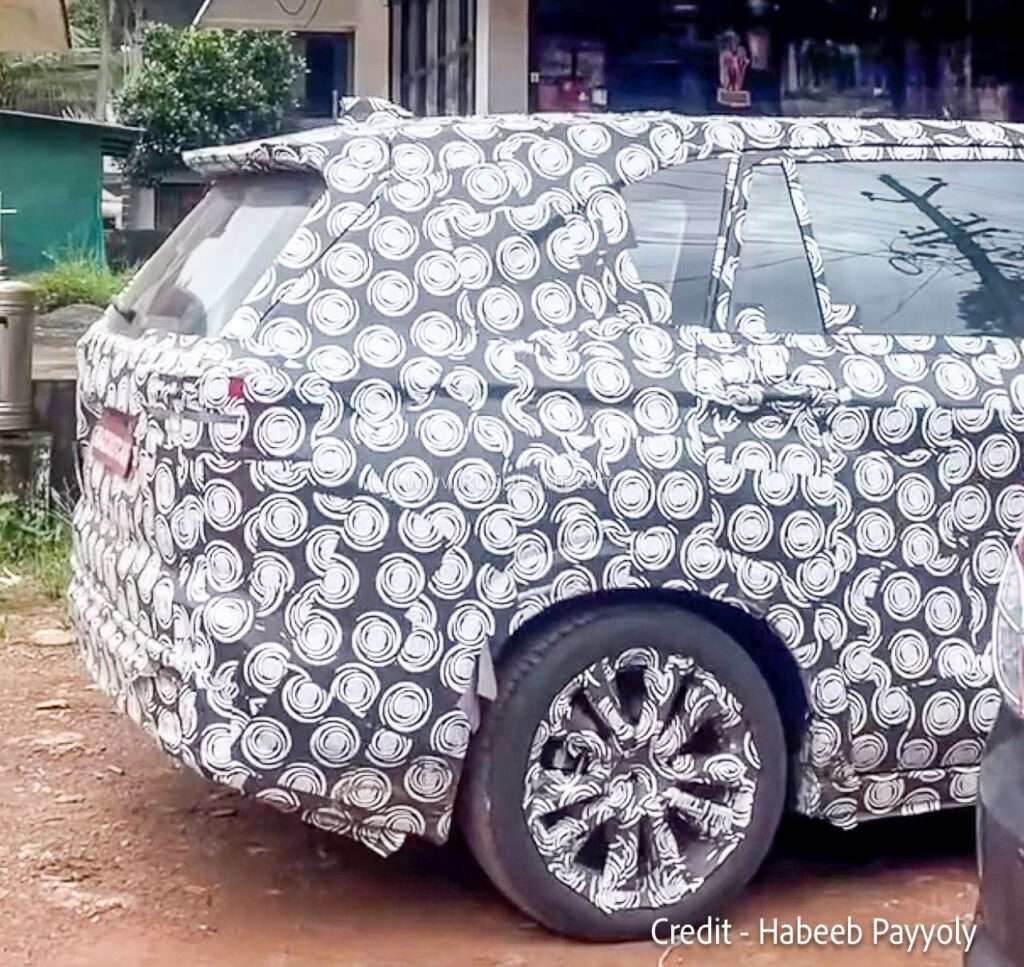 Toyota's Innova Hycross Facelift