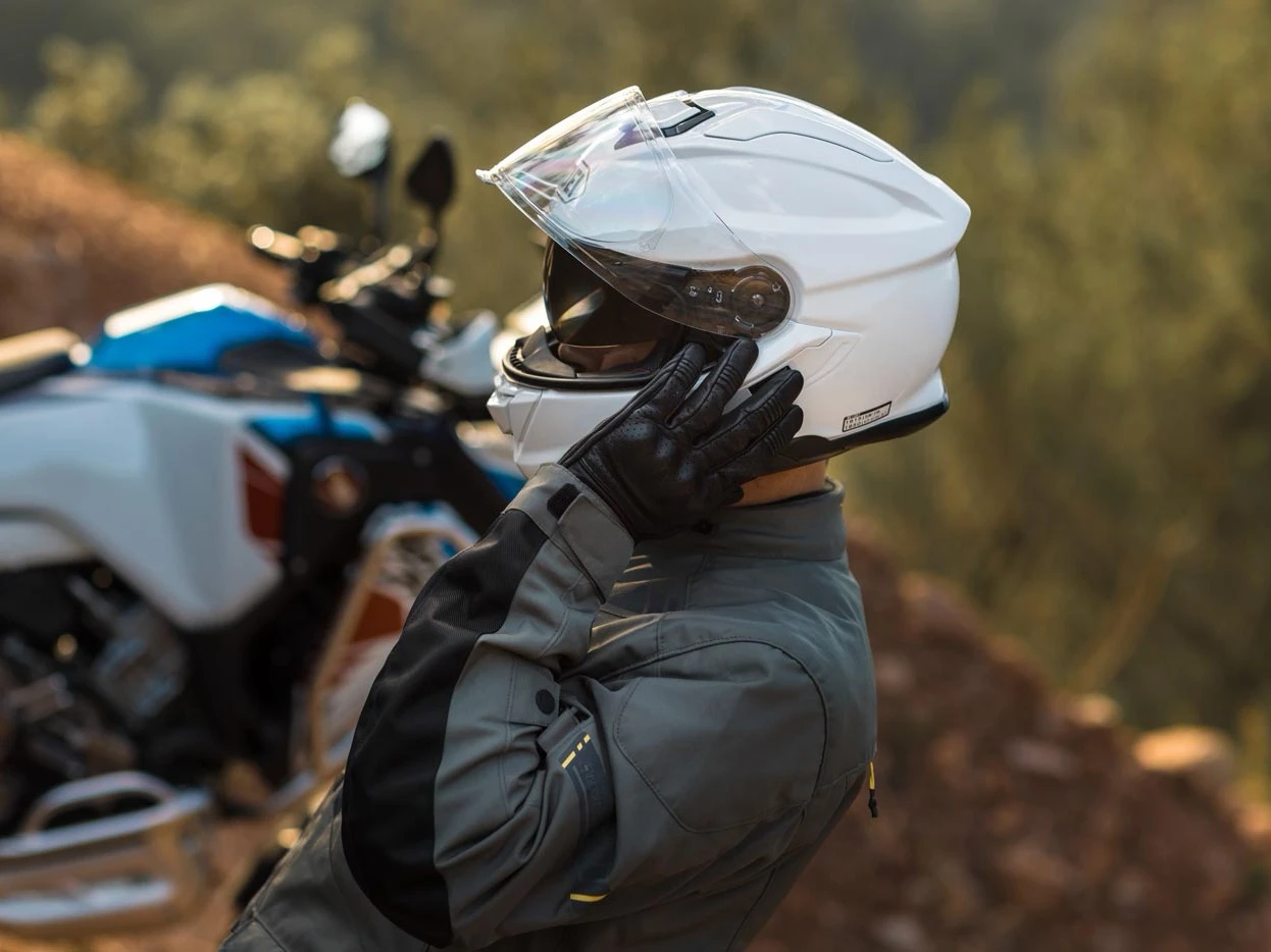 The GT-Air 3 Smart integrates a comms device staright into your lid