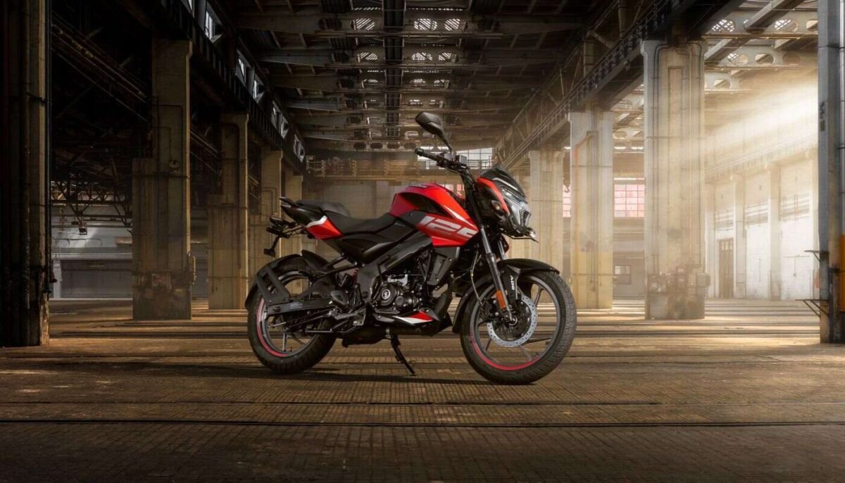 2025-Bajaj-Pulsar-NS-125-ABS-1