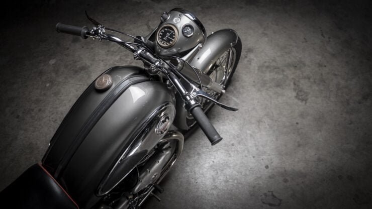 Norton Dominator 88 25