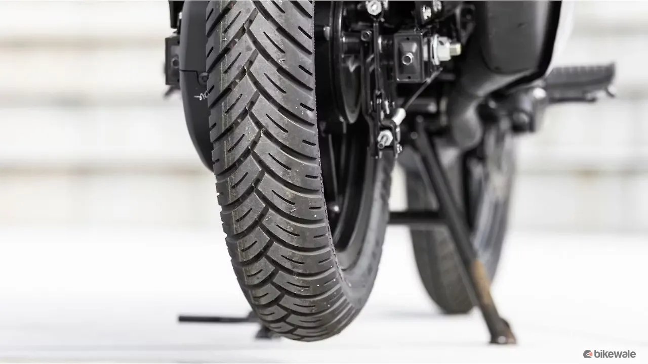 Bajaj Pulsar 125 Rear Tyre