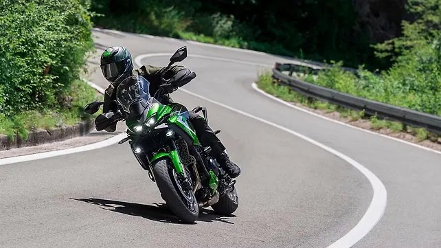 Kawasaki  Right Side View