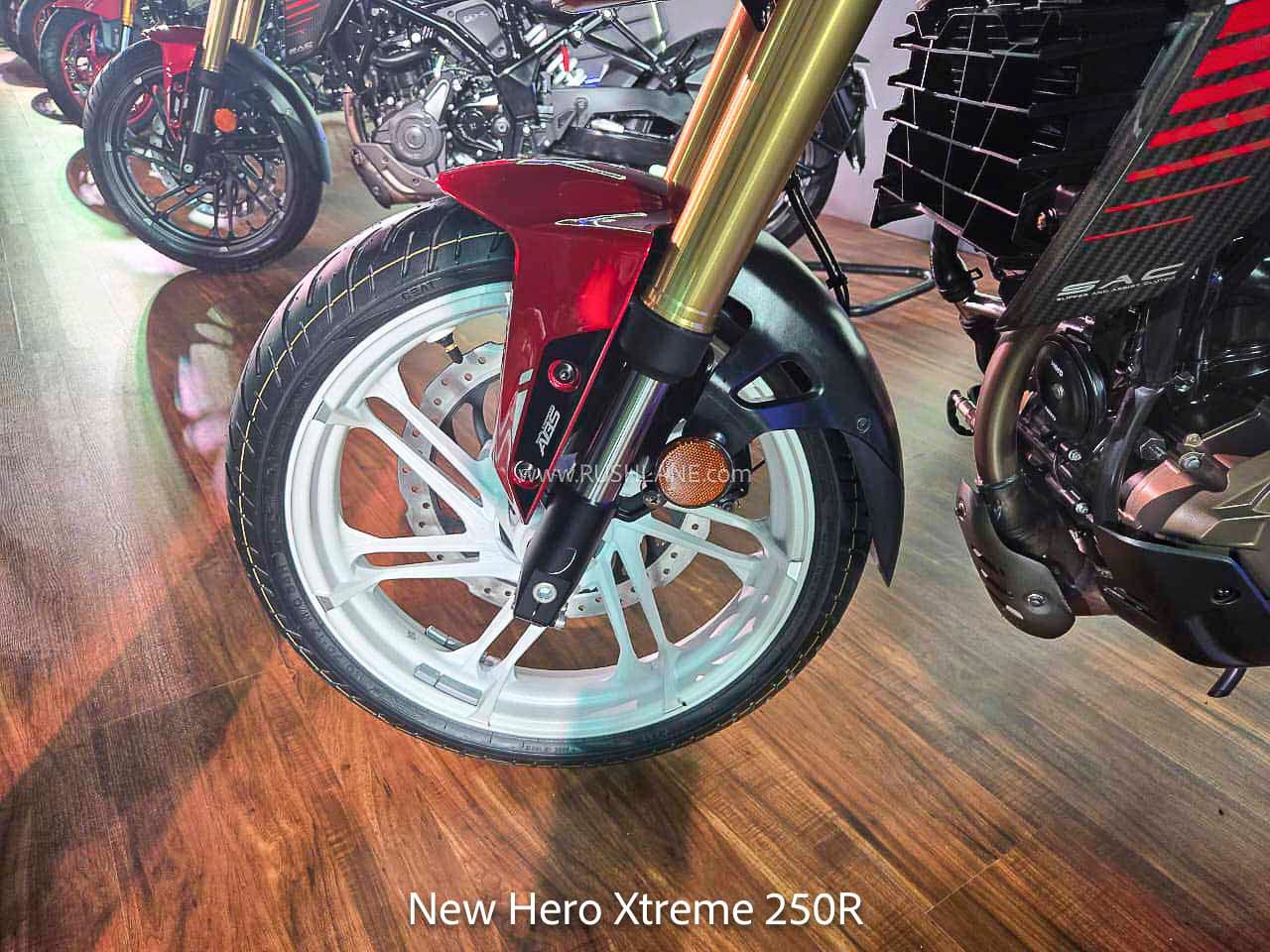 2026 Hero Xtreme 250R Carbon