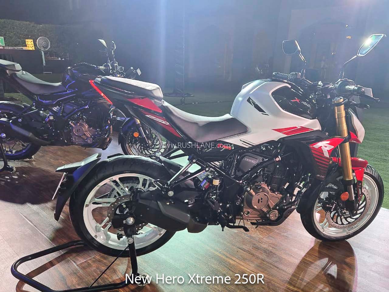 2026 Hero Xtreme 250R Carbon