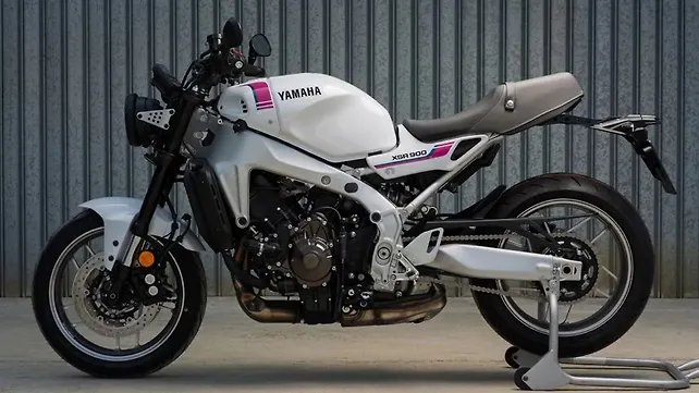 Yamaha  Left Side View