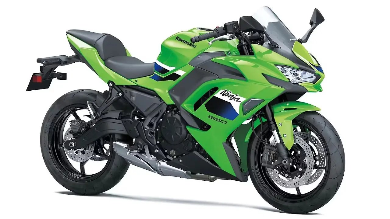 Kawasaki Ninja 650 Right Front Three Quarter