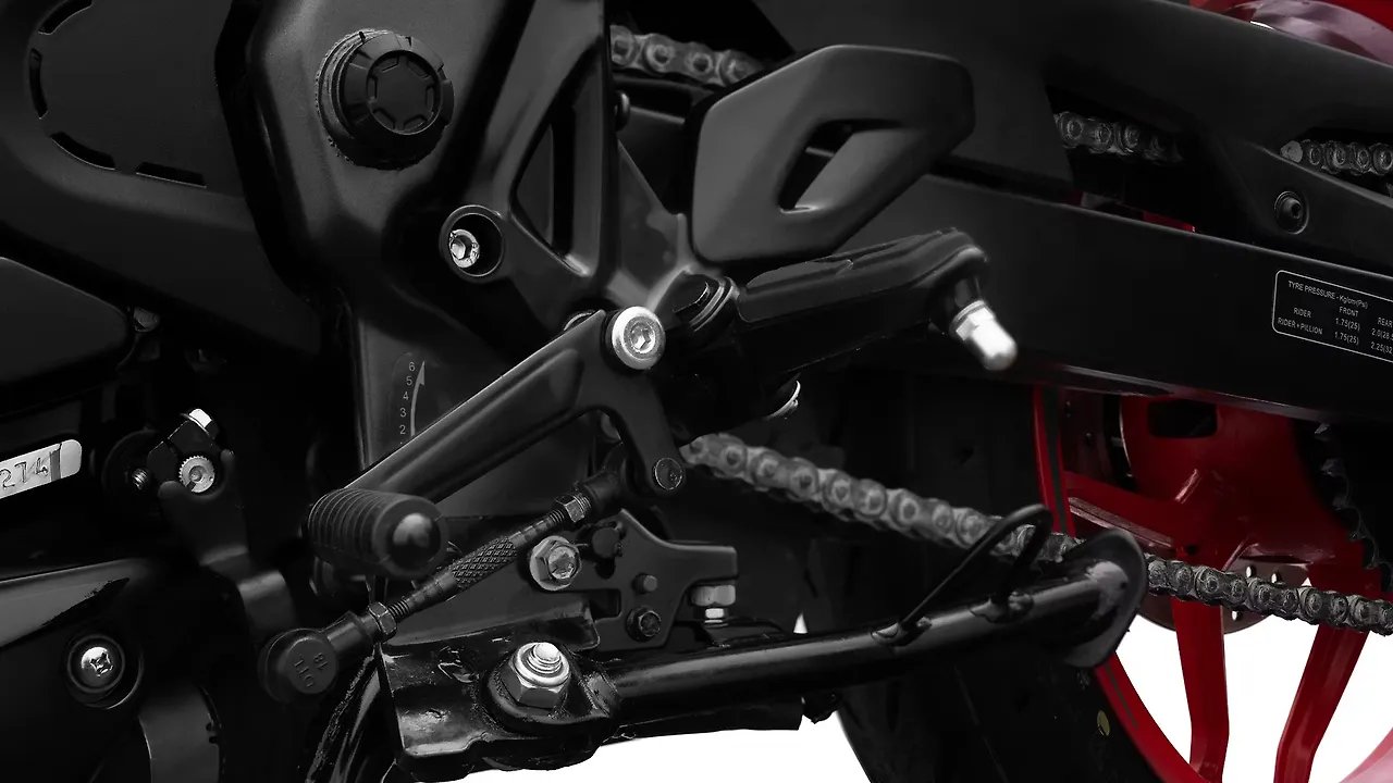 Bajaj Pulsar NS200 Gear Shift Lever Bajaj Pulsar NS200 Gear Shift Lever