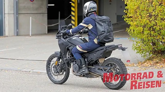 BMW  Riding