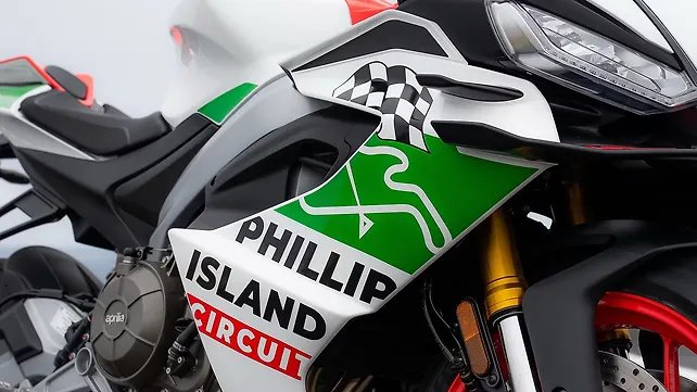 Aprilia RS 660 Side Fairing Aprilia RS 660 Side Fairing
